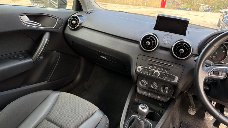 Audi A1 1.4 TFSI Sport Nav 3dr Petrol Hatchback